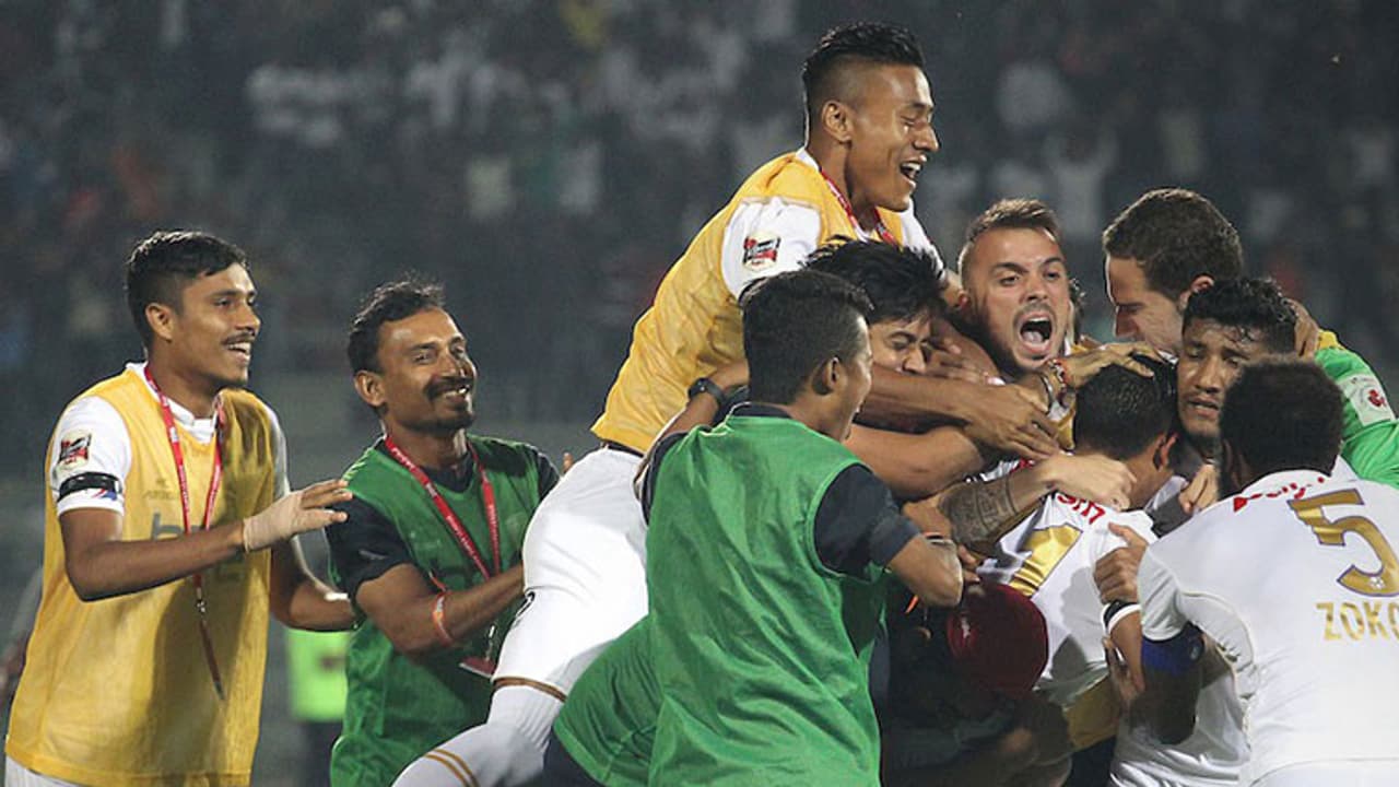 ബ്ലാസ്റ്റേര്സിന്റെ പ്രതീക്ഷകള്ക്ക് മുകളില് നോർത്ത് ഈസ്റ്റ് വിജയം ബ്ലാസ്റ്റേര്സിന്റെ പ്രതീക്ഷകള്ക്ക് മുകളില് നോർത്ത് ഈസ്റ്റ് വിജയം