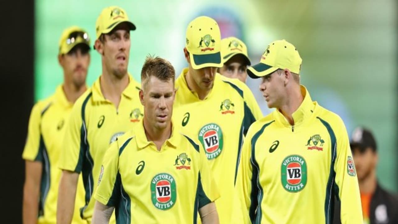 துவண்டு கிடக்கும் ஆஸ்திரேலிய அணிக்கு புதிய பயிற்சியாளர்!! துவண்டு கிடக்கும் ஆஸ்திரேலிய அணிக்கு புதிய பயிற்சியாளர்!!