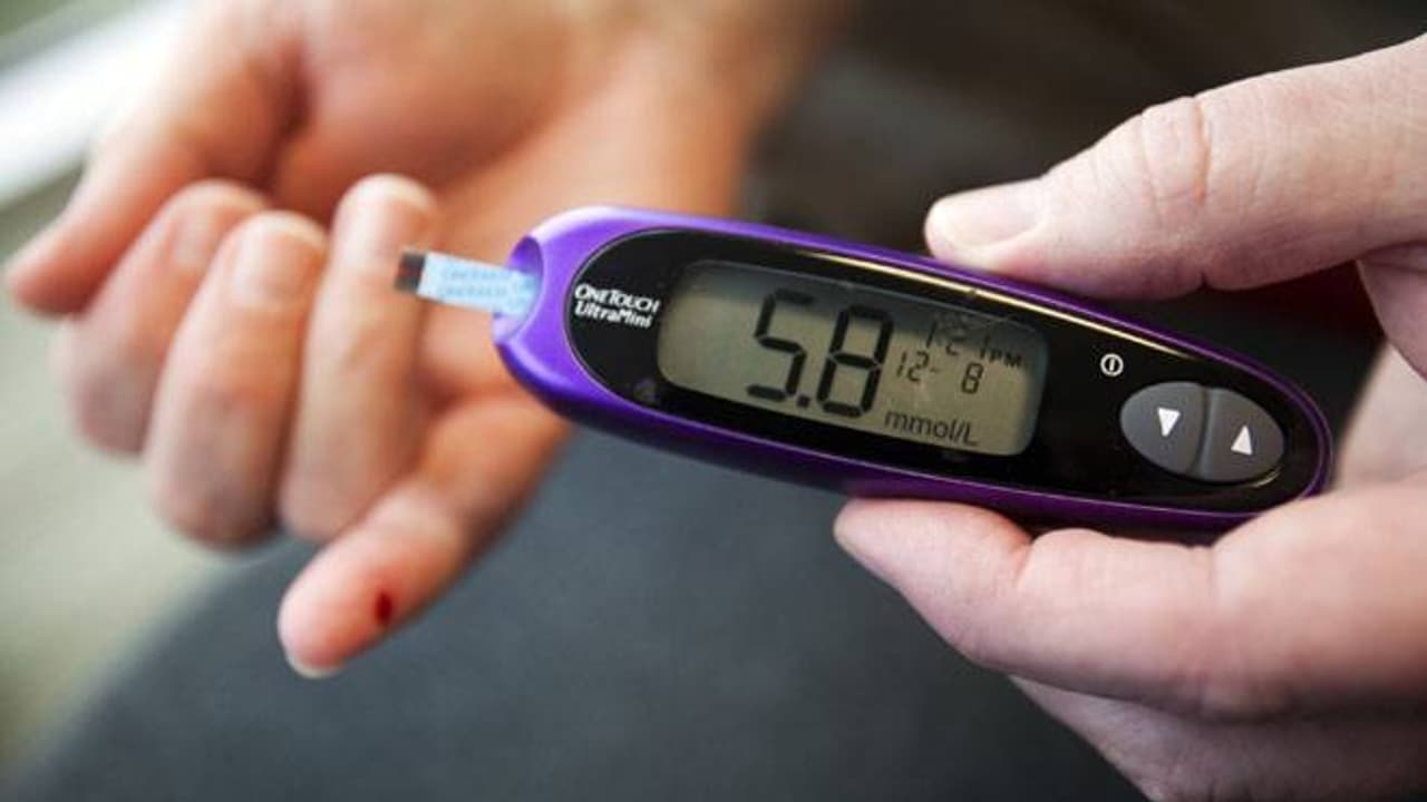 ಸಕ್ಕರೆ ಕಾಯಿಲೆ ಬಗ್ಗೆ ಇದ್ದ ಭಯಾನಕ ಸುಳ್ಳು ಬಯಲು! ಸಕ್ಕರೆ ಕಾಯಿಲೆ ಬಗ್ಗೆ ಇದ್ದ ಭಯಾನಕ ಸುಳ್ಳು ಬಯಲು!