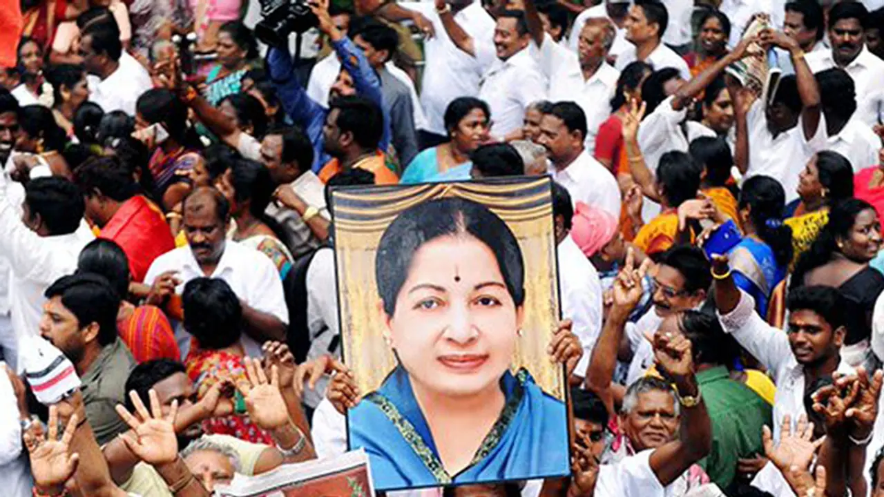 ಜಯಾ ಸಾವಿನ ಕಾರಣದ ವರದಿ ನೀಡುವಂತೆ ಕೋರ್ಟ್ ತಾಕೀತು ಜಯಾ ಸಾವಿನ ಕಾರಣದ ವರದಿ ನೀಡುವಂತೆ ಕೋರ್ಟ್ ತಾಕೀತು