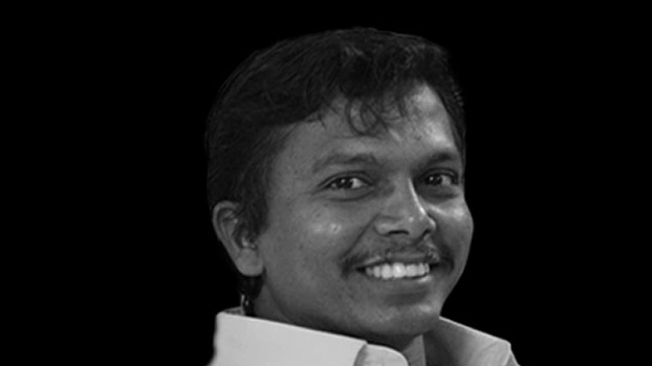 'Ready to queue' BJP leader caught with ₹20 lakh in new currency notes 'Ready to queue' BJP leader caught with ₹20 lakh in new currency notes