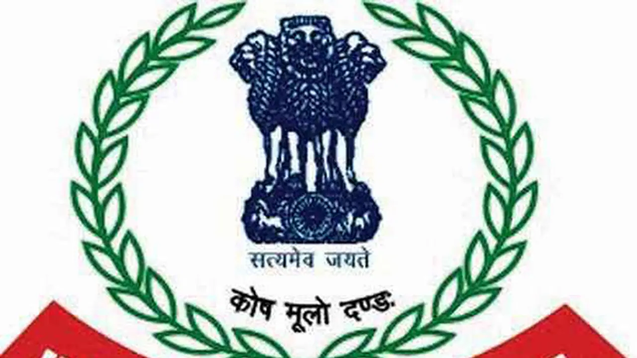 1 ಕೋಟಿಗಿಂತ ಹೆಚ್ಚಿನ ಠೇವಣಿ: 200 ಜನರಿಗೆ ಐಟಿ ಬಿಸಿ