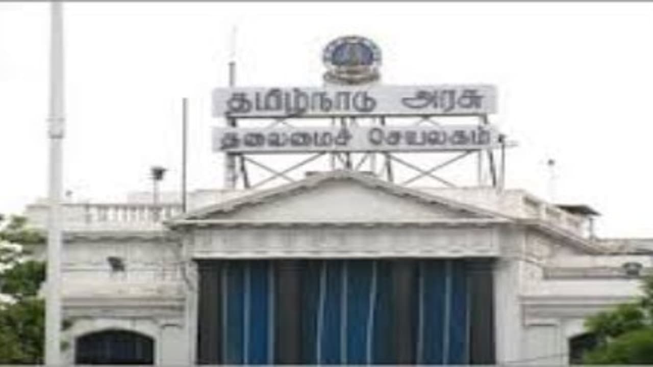 12 ஐபிஎஸ் அதிகாரிகள் எஸ்.பி.க்களாக பதவி உயர்வு ….உள்துறை செயலாளர் உத்தரவு... 12 ஐபிஎஸ் அதிகாரிகள் எஸ்.பி.க்களாக பதவி உயர்வு ….உள்துறை செயலாளர் உத்தரவு...