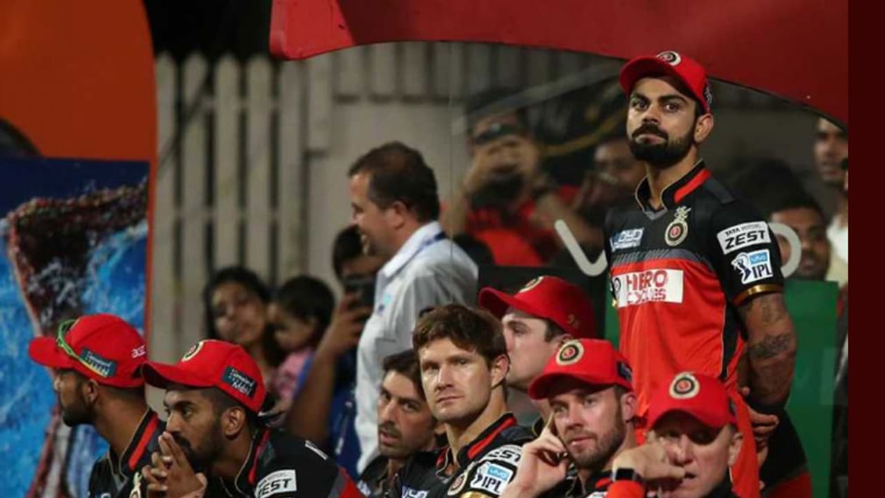RCB ಸ್ಟಾರ್ ಬೌಲರ್ ಔಟ್; ಮತ್ತೋರ್ವ ಸ್ಟಾರ್ ಆಲ್ರೌಂಡರ್ ಇನ್..! RCB ಸ್ಟಾರ್ ಬೌಲರ್ ಔಟ್; ಮತ್ತೋರ್ವ ಸ್ಟಾರ್ ಆಲ್ರೌಂಡರ್ ಇನ್..!