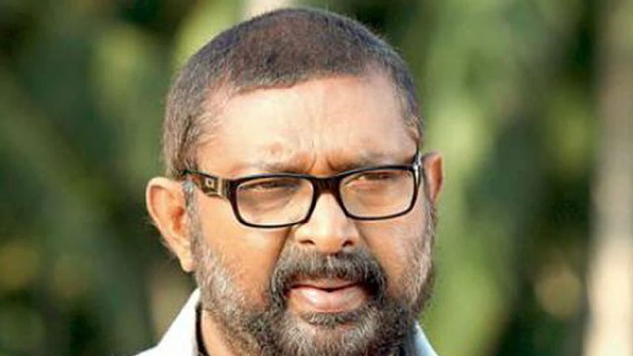 ജീന്പോള് ലാലിനെതിരായ കേസ്: ലാലിന്റെ പ്രതികരണം ജീന്പോള് ലാലിനെതിരായ കേസ്: ലാലിന്റെ പ്രതികരണം