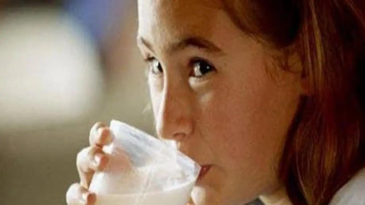 பூண்டு பால் குடித்தால் நம் உடலில் இவ்வளவு மாற்றங்கள் ஏற்படும். டிரை பண்ணிப் பாருங்களேன்... பூண்டு பால் குடித்தால் நம் உடலில் இவ்வளவு மாற்றங்கள் ஏற்படும். டிரை பண்ணிப் பாருங்களேன்...