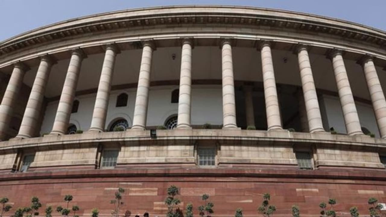 ಆಘಾತಕಾರಿ ಸಂಗತಿಯೊಂದನ್ನು ಬಹಿರಂಗಪಡಿಸಿದ ಕೇಂದ್ರ ಸಚಿವ ಆಘಾತಕಾರಿ ಸಂಗತಿಯೊಂದನ್ನು ಬಹಿರಂಗಪಡಿಸಿದ ಕೇಂದ್ರ ಸಚಿವ