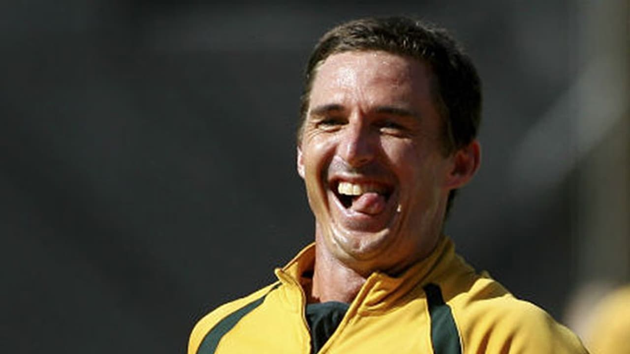 ഐപിഎല്ലിലെ മികച്ച മൂന്ന് പവര് പ്ലേ താരങ്ങളെ തെരഞ്ഞെടുത്ത് ബ്രാഡ് ഹോഗ്; കോലിയും ഗെയ്ലുമില്ല ഐപിഎല്ലിലെ മികച്ച മൂന്ന് പവര് പ്ലേ താരങ്ങളെ തെരഞ്ഞെടുത്ത് ബ്രാഡ് ഹോഗ്; കോലിയും ഗെയ്ലുമില്ല