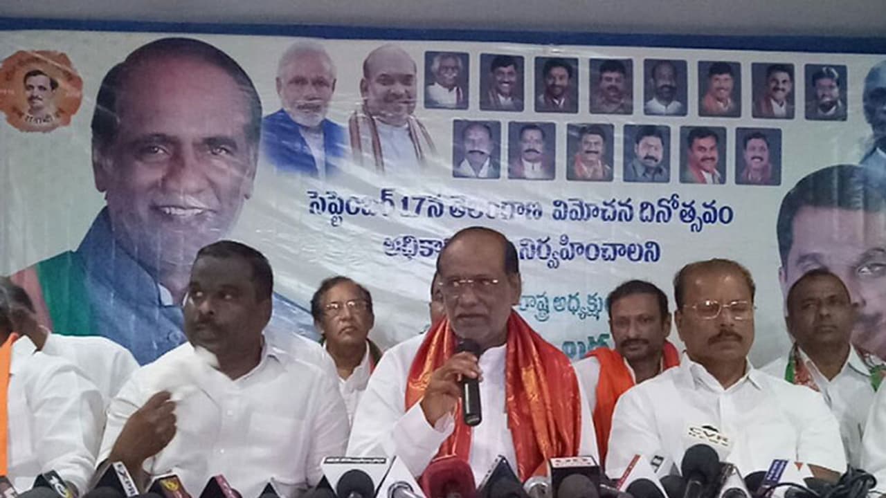 ఆపరేషన్ ఆకర్ష్: బీజేపీ ప్లాన్ ఇదీ...