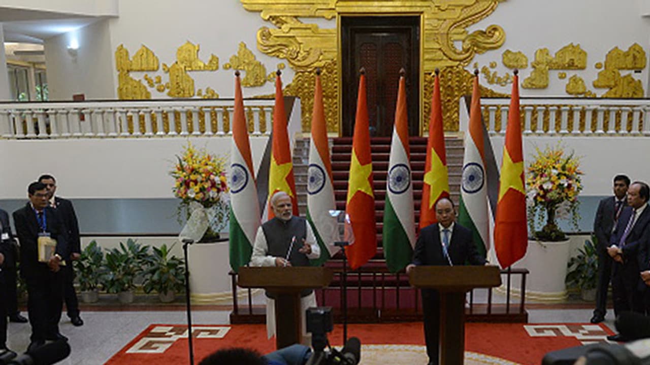 India, Vietnam agree to deepen defence cooperation India, Vietnam agree to deepen defence cooperation