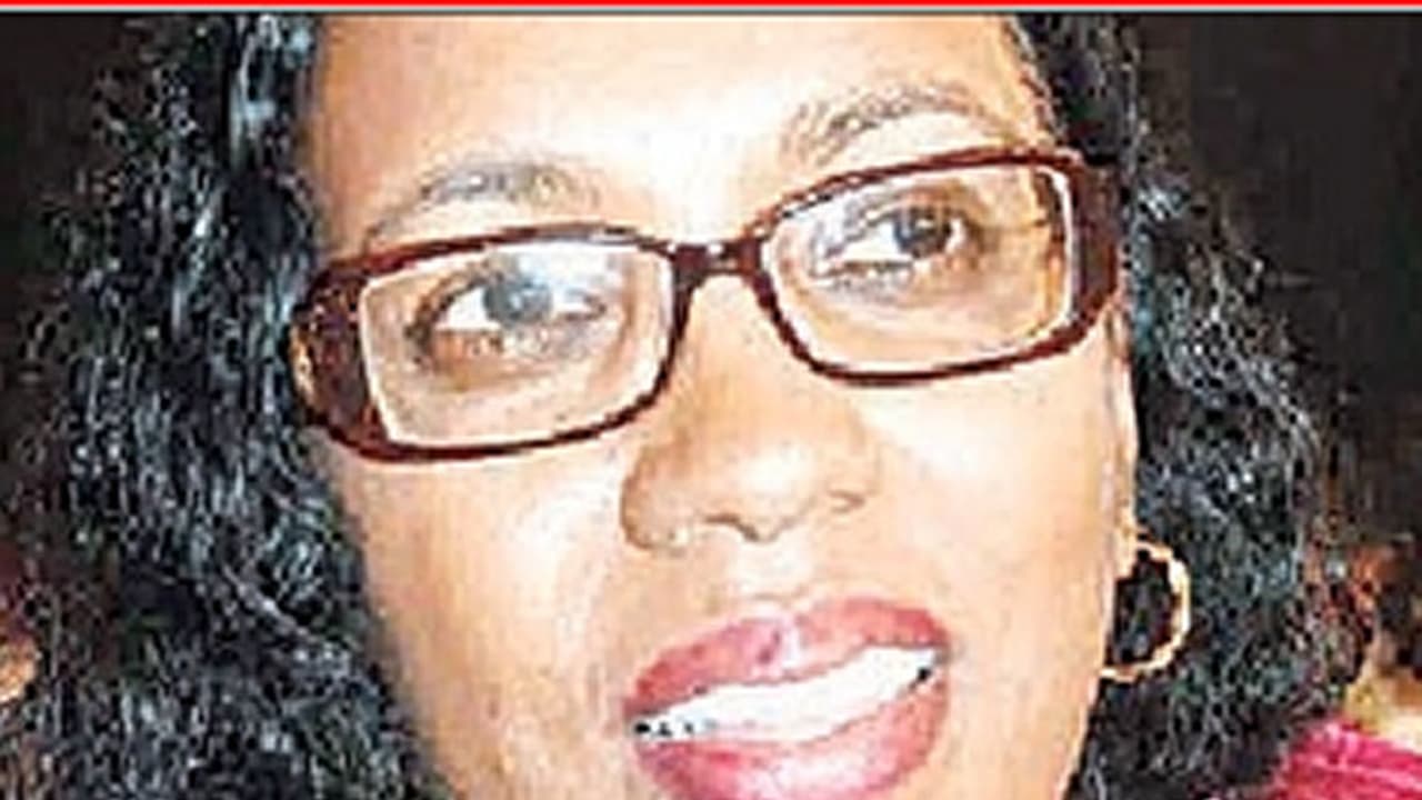 ಭಾರತ ಮೂಲ ಹುಡುಕಿ ಫ್ರಾನ್ಸ್'ನಿಂದ ಬಂದ ಡಯಾನಾ! : 2 ಶತಮಾನದ ಹಿಂದೆ ವಲಸೆ ಹೋಗಿದ್ದ ಇವರ ಕುಟುಂಬ ಭಾರತ ಮೂಲ ಹುಡುಕಿ ಫ್ರಾನ್ಸ್'ನಿಂದ ಬಂದ ಡಯಾನಾ! : 2 ಶತಮಾನದ ಹಿಂದೆ ವಲಸೆ ಹೋಗಿದ್ದ ಇವರ ಕುಟುಂಬ