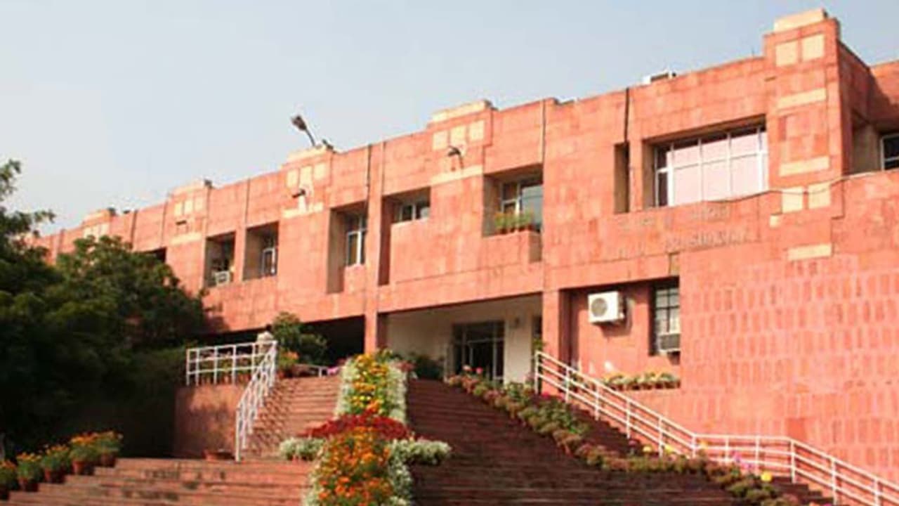 ಜೆಎನ್'ಯುನಲ್ಲಿ ಪಿಎಚ್'ಡಿ ವಿದ್ಯಾರ್ಥಿ ಅನುಮಾನಾಸ್ಪದ ಸಾವು ಜೆಎನ್'ಯುನಲ್ಲಿ ಪಿಎಚ್'ಡಿ ವಿದ್ಯಾರ್ಥಿ ಅನುಮಾನಾಸ್ಪದ ಸಾವು