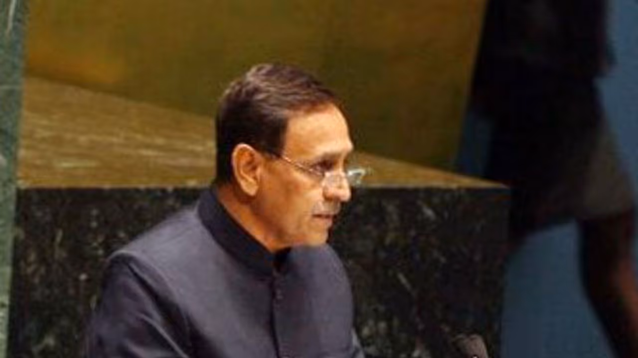 Ahmed Patel must resign: Guj CM on ISIS case Ahmed Patel must resign: Guj CM on ISIS case