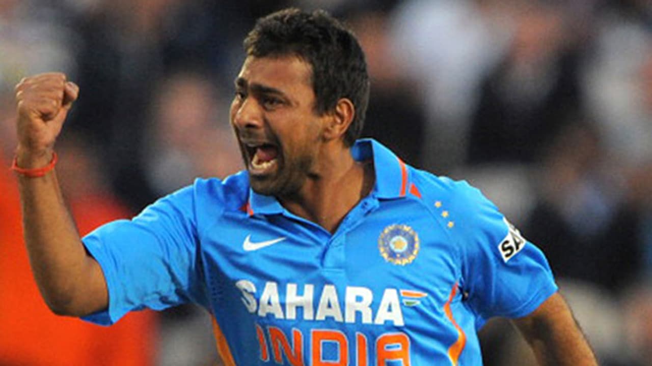 సూసైడ్ చేసుకుందామని అనుకున్నా: టీమిండియా మాజీ పేసర్ సూసైడ్ చేసుకుందామని అనుకున్నా: టీమిండియా మాజీ పేసర్