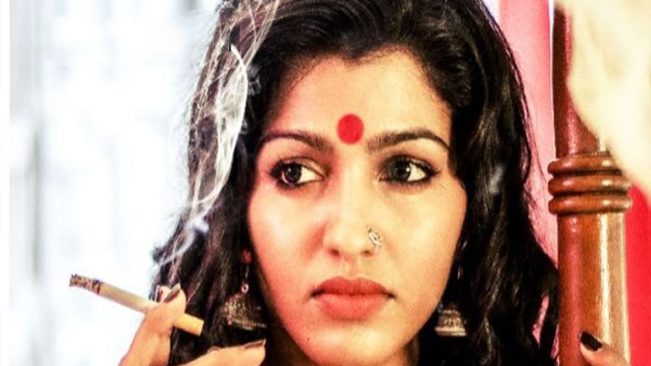 8 விருதுகளை வாரி குவித்த தன்சிகாவின் குறும்படம்...! 8 விருதுகளை வாரி குவித்த தன்சிகாவின் குறும்படம்...!