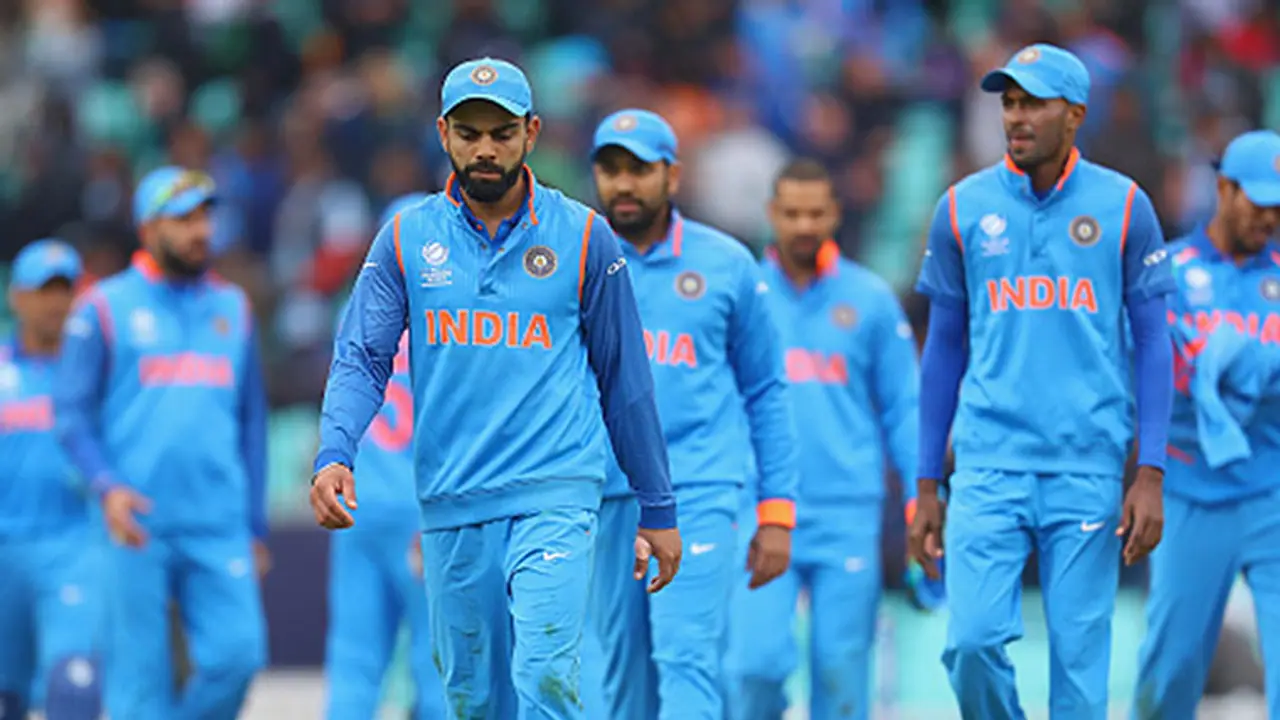 ಕೊಹ್ಲಿಯಿಂದಲೇ ಖಾಯಂ ಸ್ಥಾನ ಮಾಡಿಕೊಂಡ ಐವರು: ಆ ಪಂಚ ಪಾಂಡವರು ಯಾರು ಗೊತ್ತಾ..? ಕೊಹ್ಲಿಯಿಂದಲೇ ಖಾಯಂ ಸ್ಥಾನ ಮಾಡಿಕೊಂಡ ಐವರು: ಆ ಪಂಚ ಪಾಂಡವರು ಯಾರು ಗೊತ್ತಾ..?