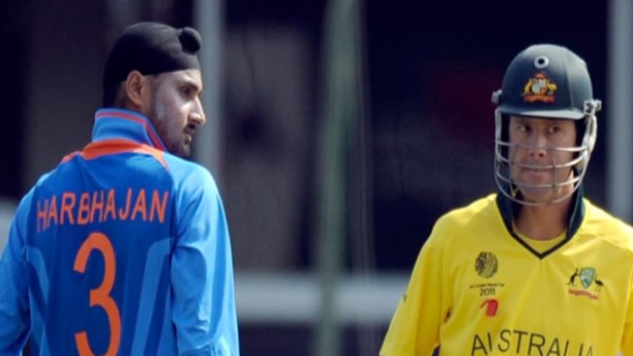 ரிக்கி பாண்டிங் என் முகத்தை பார்த்தே அவுட் ஆயிடுவாரு..! மனரீதியாக பாண்டிங்கை நிரந்தரமா வீழ்த்திய ஹர்பஜன் சிங்