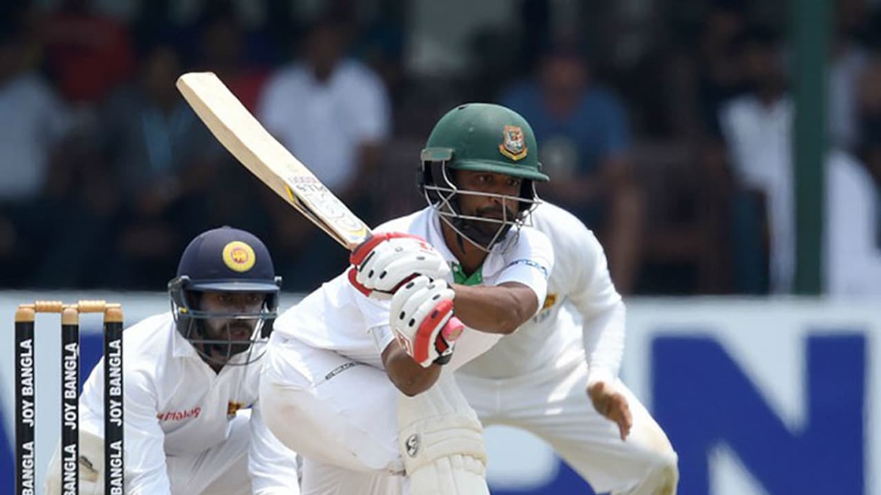 മഴയും വെളിച്ചക്കുറവും; ശ്രീലങ്ക ബംഗ്ലാദേശ് ആദ്യ ടെസ്റ്റ് സമനിലയില് മഴയും വെളിച്ചക്കുറവും; ശ്രീലങ്ക ബംഗ്ലാദേശ് ആദ്യ ടെസ്റ്റ് സമനിലയില്