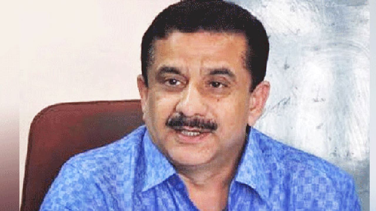 लखनऊ: वसीम रिजवी को व्हाट्सएप कॉल पर मिली जान से मारने की धमकी, सरकार ने की अतिरिक्त सुरक्षा की मांग