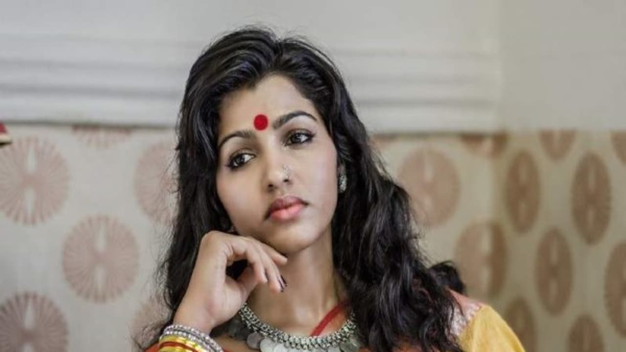 இப்போ பேசலன்னா எப்போ பேசுறது..? மெர்சலை நேரடியா வெளுத்து வாங்கிய தன்ஷிகா! இப்போ பேசலன்னா எப்போ பேசுறது..? மெர்சலை நேரடியா வெளுத்து வாங்கிய தன்ஷிகா!