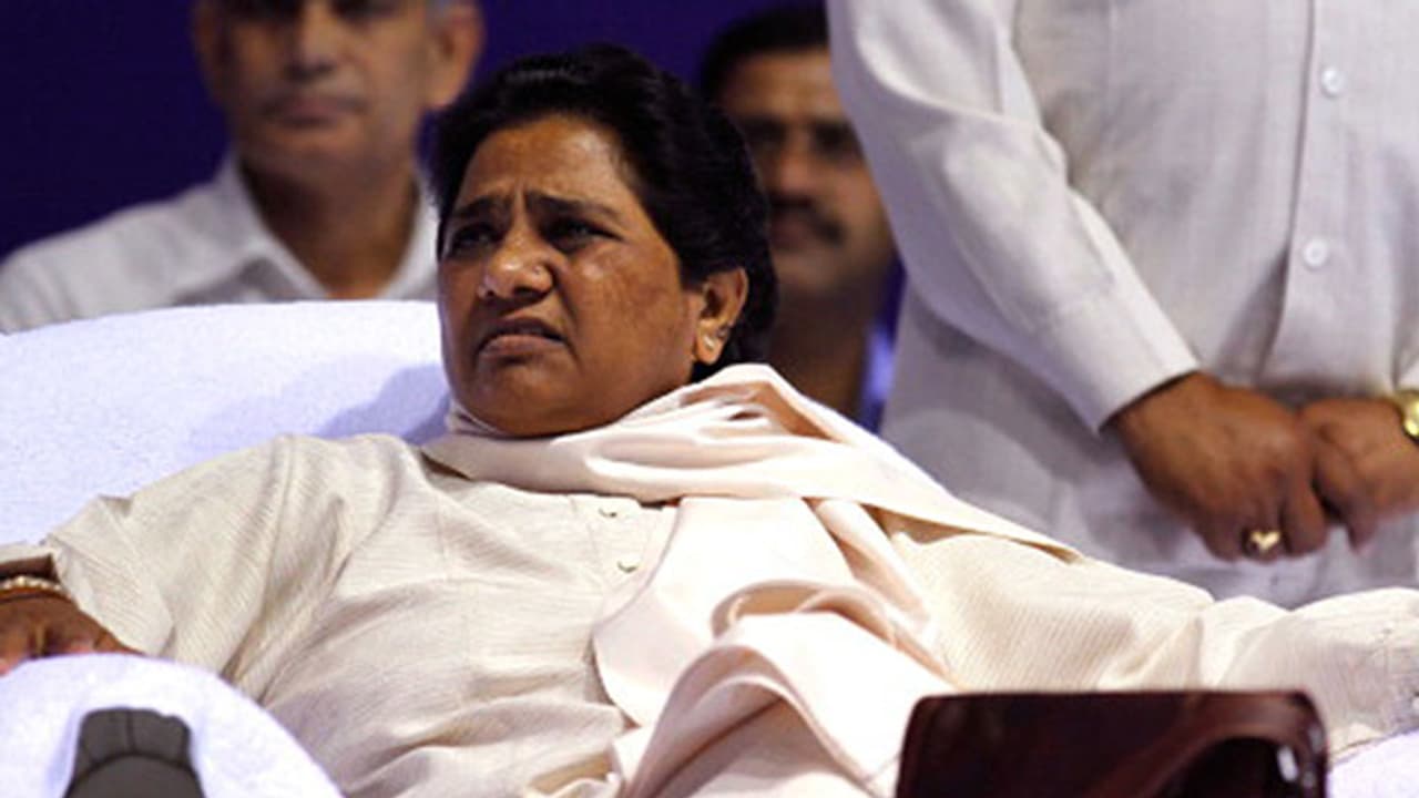 Mayawati’s alleged Rs 50 cr bribe demand caught on tapes, says Siddiqui Mayawati’s alleged Rs 50 cr bribe demand caught on tapes, says Siddiqui
