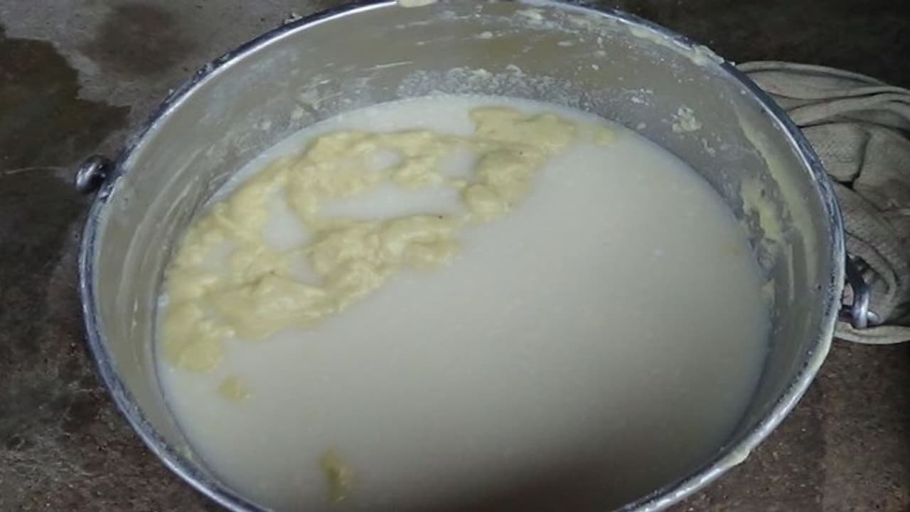 விவசாயிகள் இந்த கரைசலை குறைந்த செலவில் தயார் செய்து அதிக மகசூல் பெறலாம்... விவசாயிகள் இந்த கரைசலை குறைந்த செலவில் தயார் செய்து அதிக மகசூல் பெறலாம்...