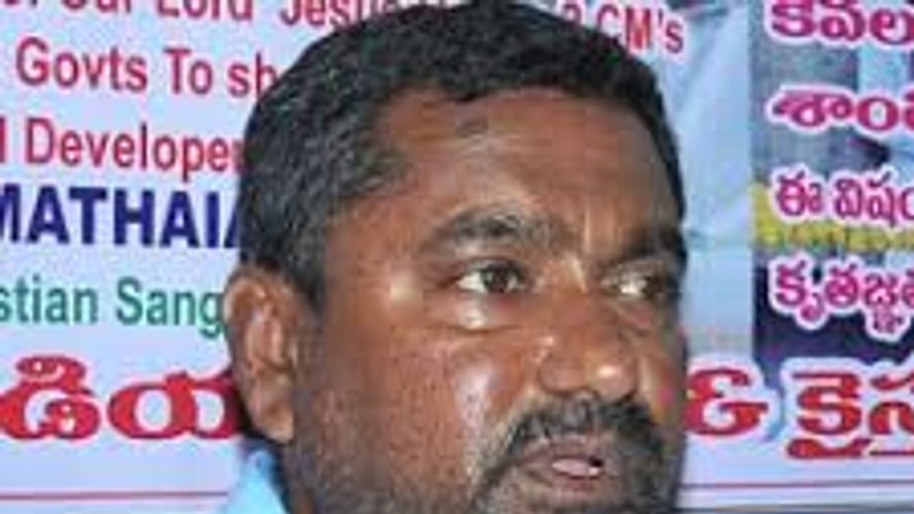 ఓటుకు నోటు కేసు: ఆ పిటిషన్ జాప్యానికేనని టీ ప్రభుత్వం ఓటుకు నోటు కేసు: ఆ పిటిషన్ జాప్యానికేనని టీ ప్రభుత్వం