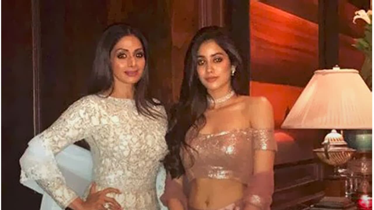 Jhanvi Kapoor to do Vogue photoshoot without mom Sridevi Jhanvi Kapoor to do Vogue photoshoot without mom Sridevi
