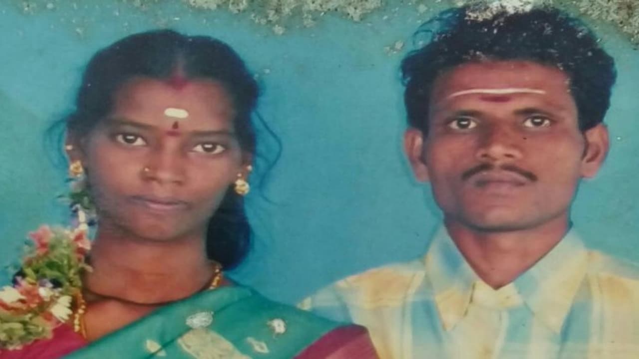 சுத்தியலால் அடித்து கணவன் கொலை முதல் மனைவியை பார்த்ததால் ஒரே போடாய் போட்ட 2வது மனைவி சுத்தியலால் அடித்து கணவன் கொலை முதல் மனைவியை பார்த்ததால் ஒரே போடாய் போட்ட 2வது மனைவி