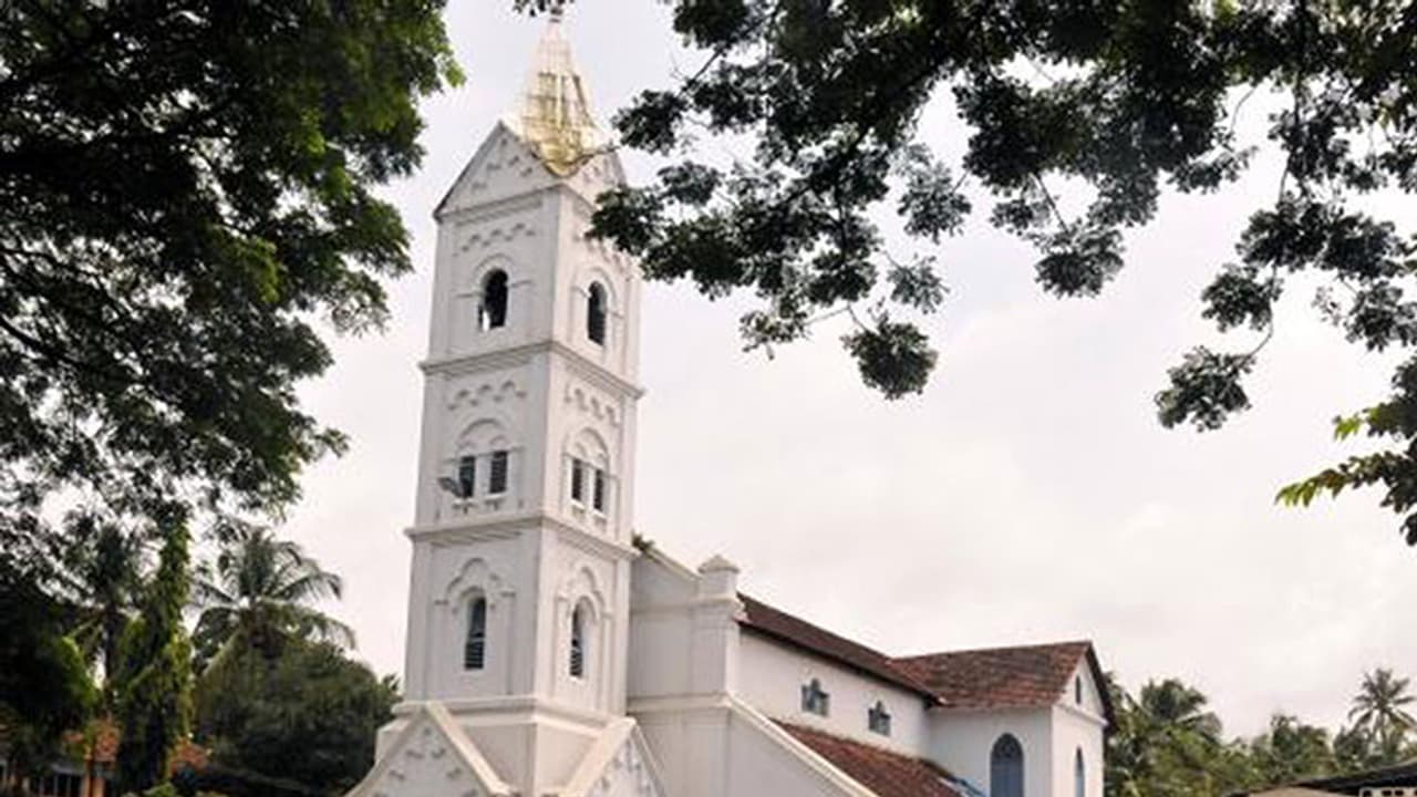 സിഎസ്ഐ സഭയുടെ സ്ഥല കൈമാറ്റം: ഇടയലേഖനത്തിന് ബദലുമായി വിശ്വാസികൾ സിഎസ്ഐ സഭയുടെ സ്ഥല കൈമാറ്റം: ഇടയലേഖനത്തിന് ബദലുമായി വിശ്വാസികൾ