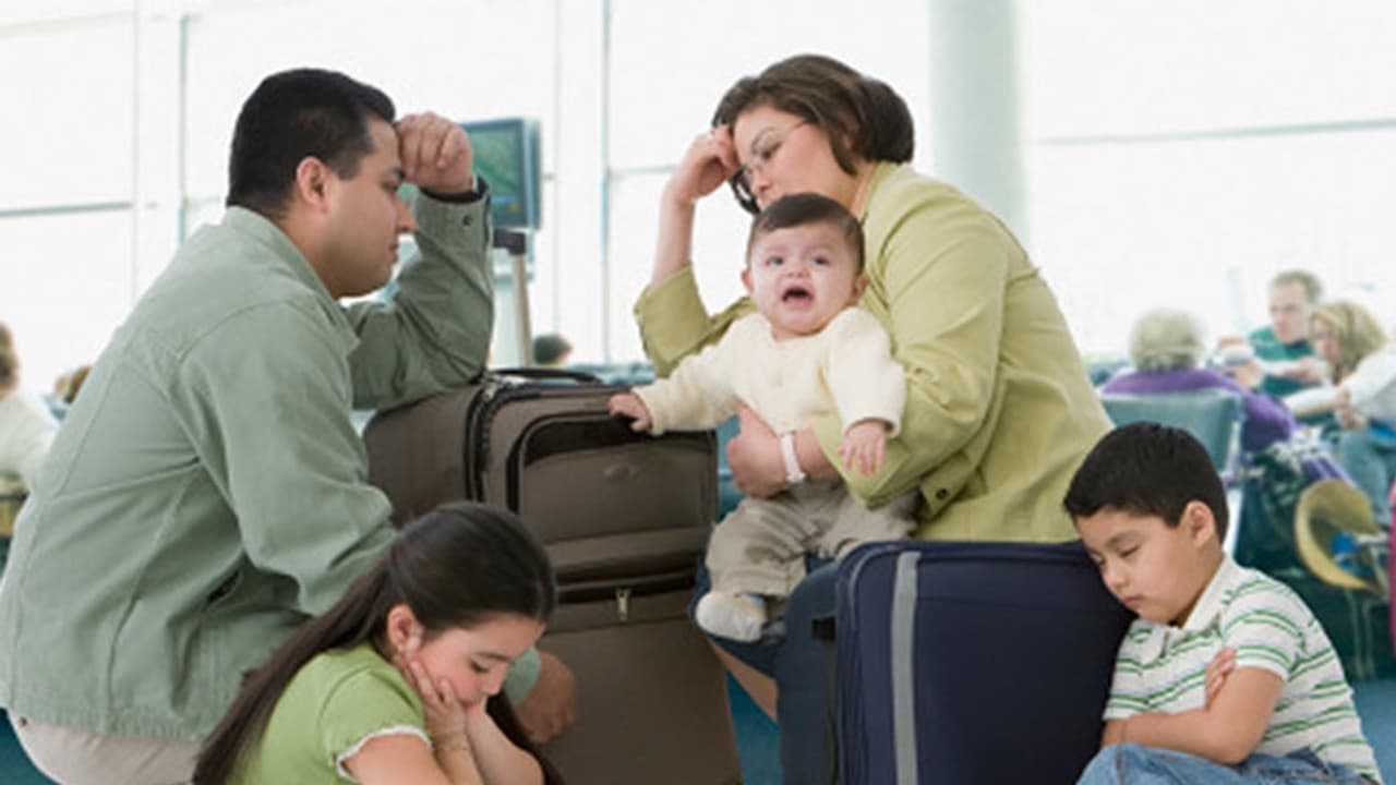 IndiGo hates kids: Wants to 'protect' fliers from them IndiGo hates kids: Wants to 'protect' fliers from them