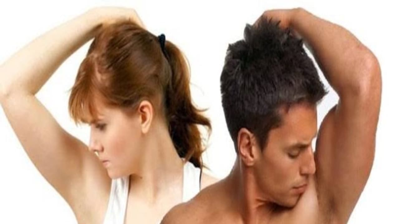 உடலில் ஏற்படும் துர்நாற்றத்தைப் போக்க இவ்வளவு வழிகள் இருக்கு... உடலில் ஏற்படும் துர்நாற்றத்தைப் போக்க இவ்வளவு வழிகள் இருக்கு...