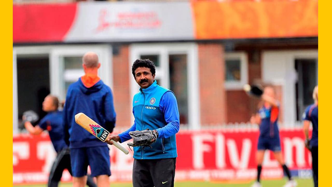 IPL Auction 2022: മൂന്ന് മലയാളികൾ അവഗണിക്കപ്പെട്ടു, ഐപിഎല് ലേലത്തെക്കുറിച്ച് സഞ്ജുവിന്റെ മുന് പരിശീലകന് IPL Auction 2022: മൂന്ന് മലയാളികൾ അവഗണിക്കപ്പെട്ടു, ഐപിഎല് ലേലത്തെക്കുറിച്ച് സഞ്ജുവിന്റെ മുന് പരിശീലകന്