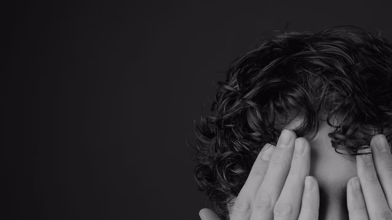 കേരളം നഗ്നതയെ ഭയന്നു തുടങ്ങിയത് എന്നുമുതലാണ്? കേരളം നഗ്നതയെ ഭയന്നു തുടങ്ങിയത് എന്നുമുതലാണ്?