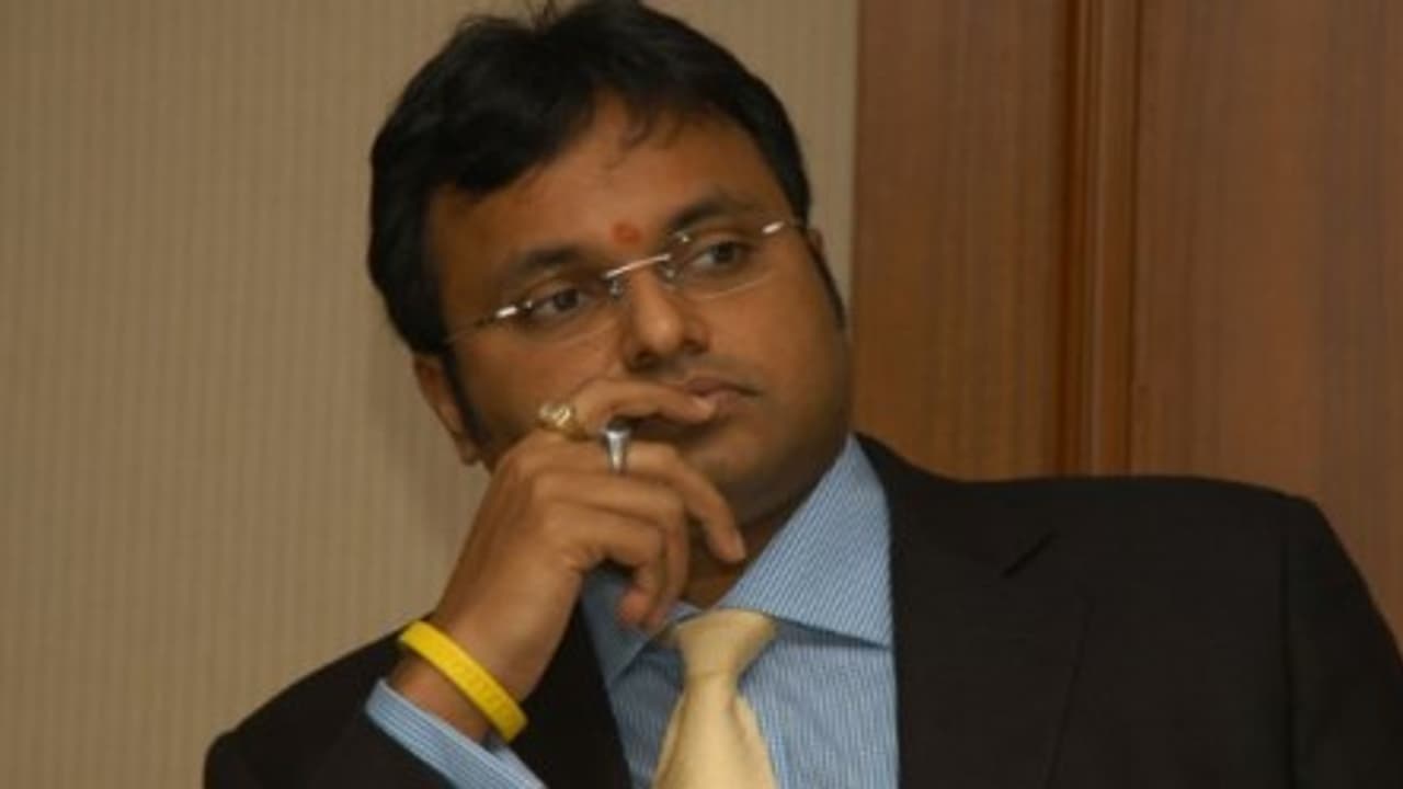 കാർത്തി ചിദംബരം വിദേശത്തേക്ക്: സുപ്രീം കോടതിയിൽ 10 കോടി കെട്ടിവച്ചു കാർത്തി ചിദംബരം വിദേശത്തേക്ക്: സുപ്രീം കോടതിയിൽ 10 കോടി കെട്ടിവച്ചു