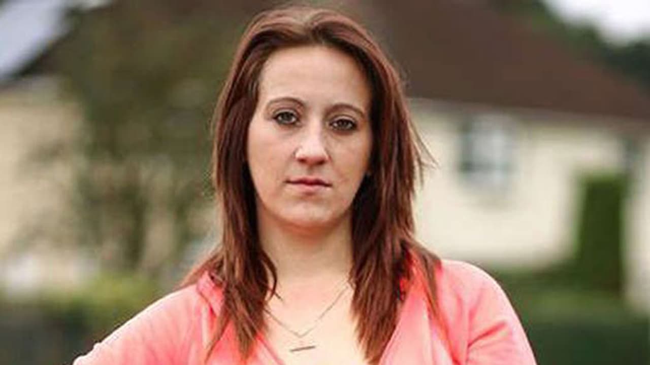 എഴ് വയസുമുതല് പീഡിപ്പിക്കുന്ന അച്ഛന്, അമ്മപോലും വിശ്വസിച്ചില്ല; രക്ഷപ്പെടാന് മകള് ചെയ്തത്... എഴ് വയസുമുതല് പീഡിപ്പിക്കുന്ന അച്ഛന്, അമ്മപോലും വിശ്വസിച്ചില്ല; രക്ഷപ്പെടാന് മകള് ചെയ്തത്...