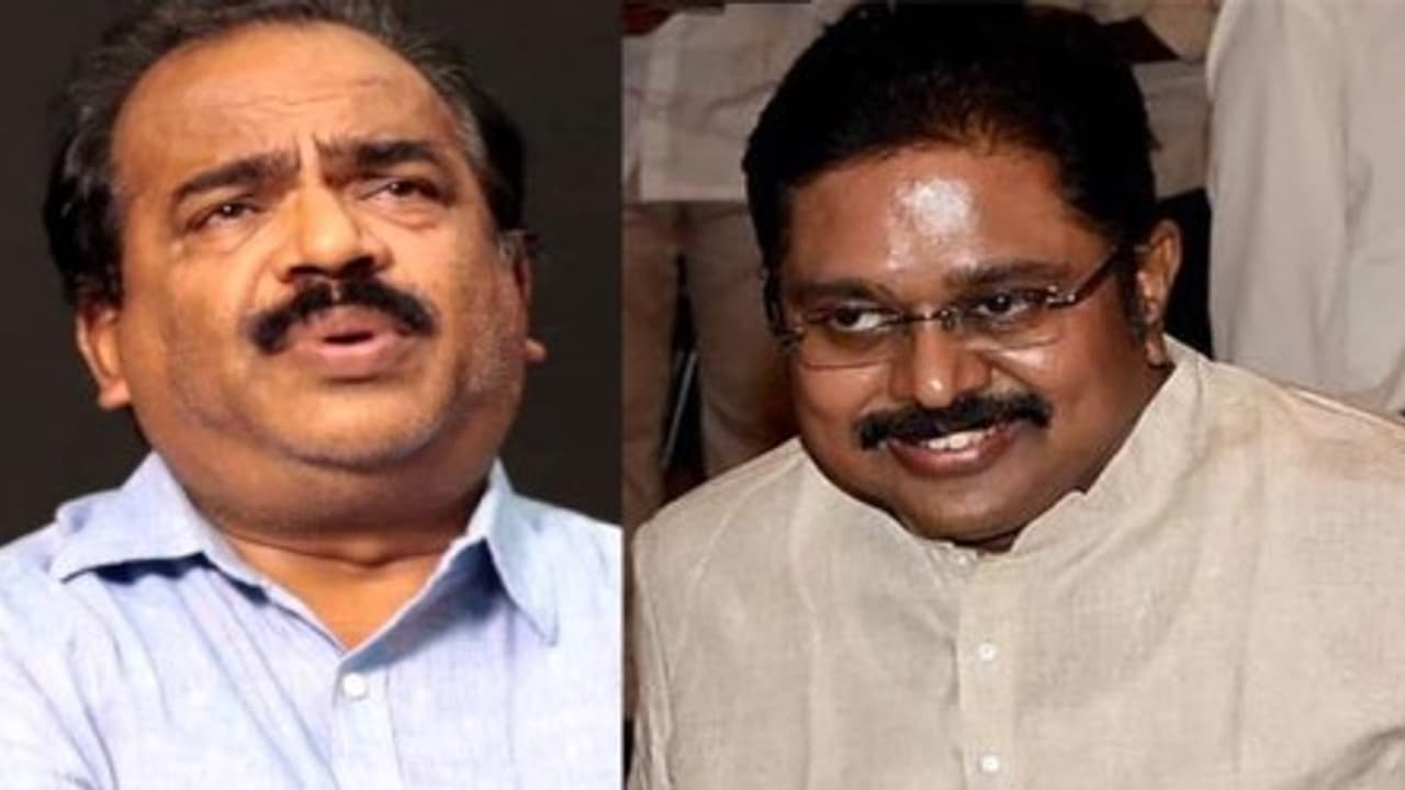 "தனிப்பெரும் தலைவராக டிடிவி உருவெடுப்பார்" – நாஞ்சில் சம்பத்தின் விசுவாசம்!! "தனிப்பெரும் தலைவராக டிடிவி உருவெடுப்பார்" – நாஞ்சில் சம்பத்தின் விசுவாசம்!!