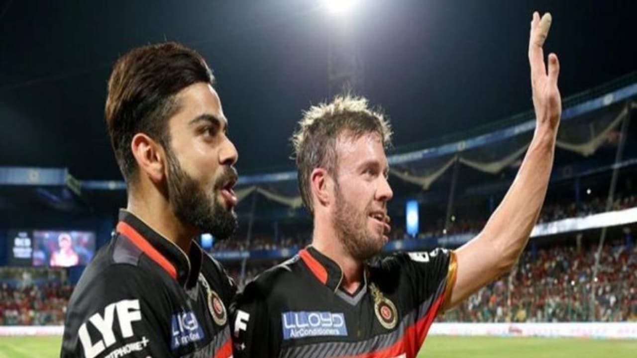 വിരാട് കോലി എന്തുകൊണ്ട് ടെസ്റ്റില് നിന്ന് വിരമിച്ചു; കാത്തിരുന്ന കാരണം വെളിപ്പെടുത്തി എ ബി ഡിവില്ലിയേഴ്സ് വിരാട് കോലി എന്തുകൊണ്ട് ടെസ്റ്റില് നിന്ന് വിരമിച്ചു; കാത്തിരുന്ന കാരണം വെളിപ്പെടുത്തി എ ബി ഡിവില്ലിയേഴ്സ്