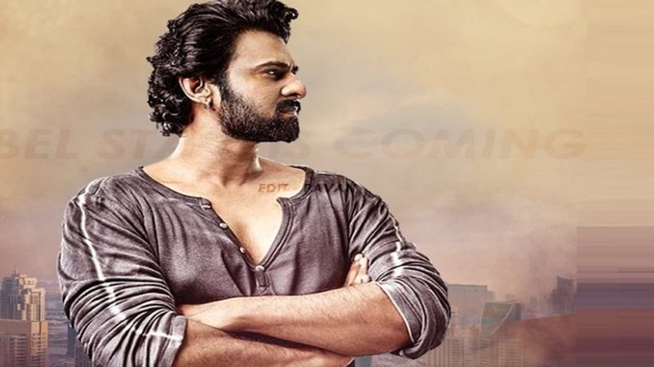 'கே.ஜி.எஃப்' பட இயக்குனரின் பிரமாண்ட படைப்பில் பிரபாஸ்..! 'கே.ஜி.எஃப்' பட இயக்குனரின் பிரமாண்ட படைப்பில் பிரபாஸ்..!