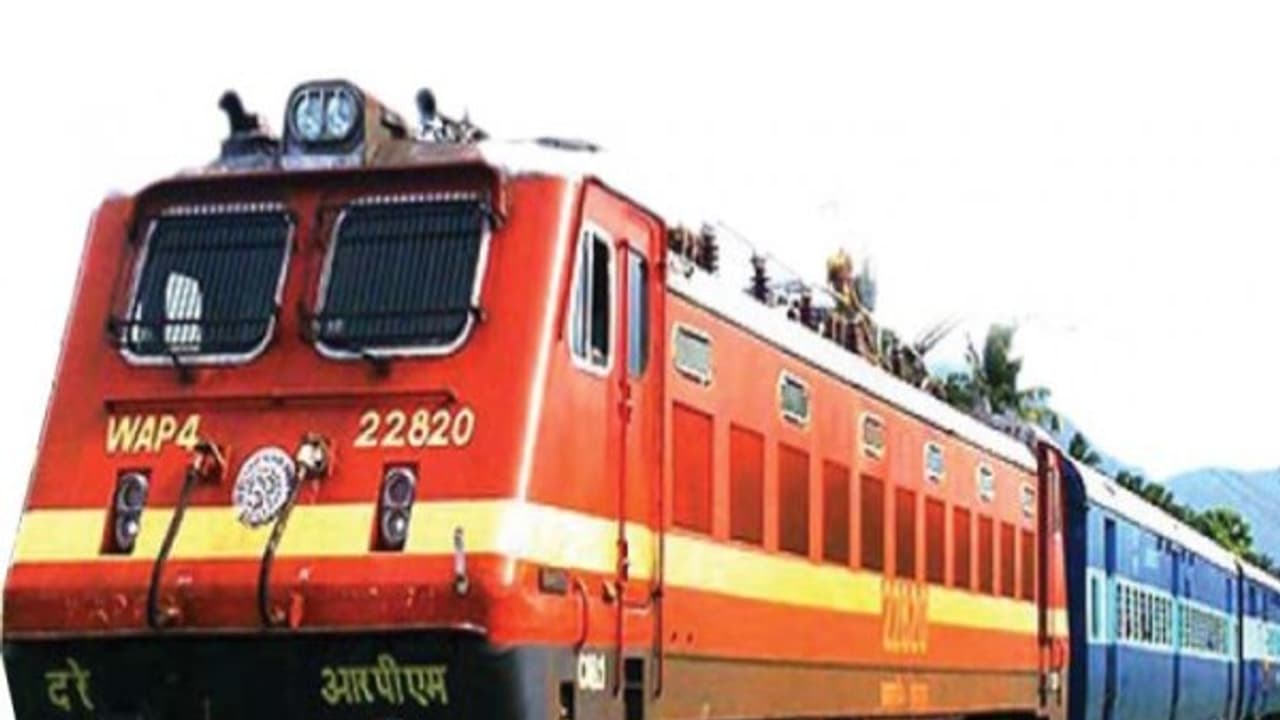 இனி ரயில்களில் யாரும் தப்பு பண்ண முடியாது ரயில்வேத்துறை அதிரடி நடவடிக்கை இனி ரயில்களில் யாரும் தப்பு பண்ண முடியாது ரயில்வேத்துறை அதிரடி நடவடிக்கை