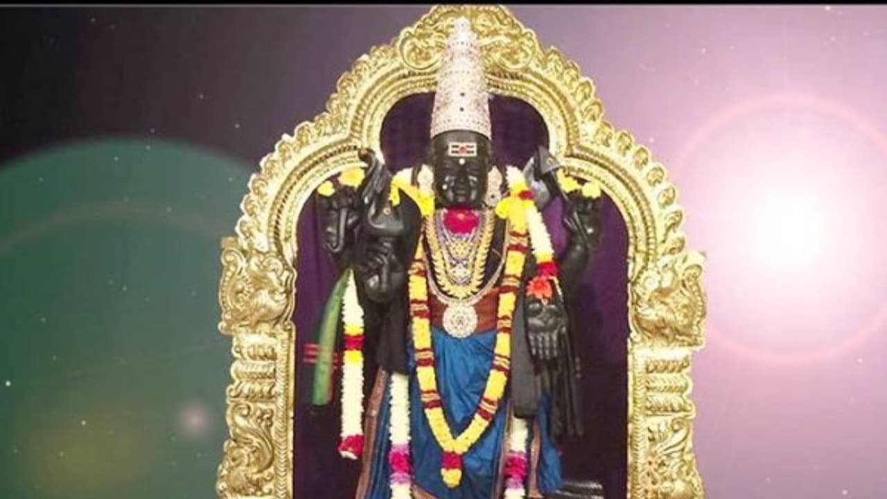 சனிப் பெயர்ச்சியை நினைத்து பயப்படுபவரா நீங்க? அப்படின்னா இதைப் படிங்க..! சனிப் பெயர்ச்சியை நினைத்து பயப்படுபவரா நீங்க? அப்படின்னா இதைப் படிங்க..!