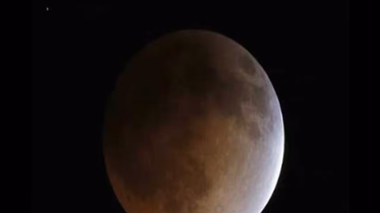 lunar eclipse650x40081427808282 25974.jpg lunar eclipse650x40081427808282 25974.jpg