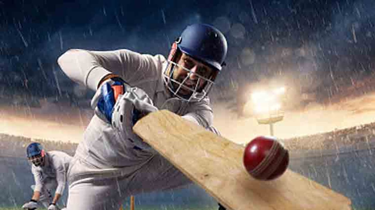 Size matters, these cricketers have to change their bat soon Size matters, these cricketers have to change their bat soon