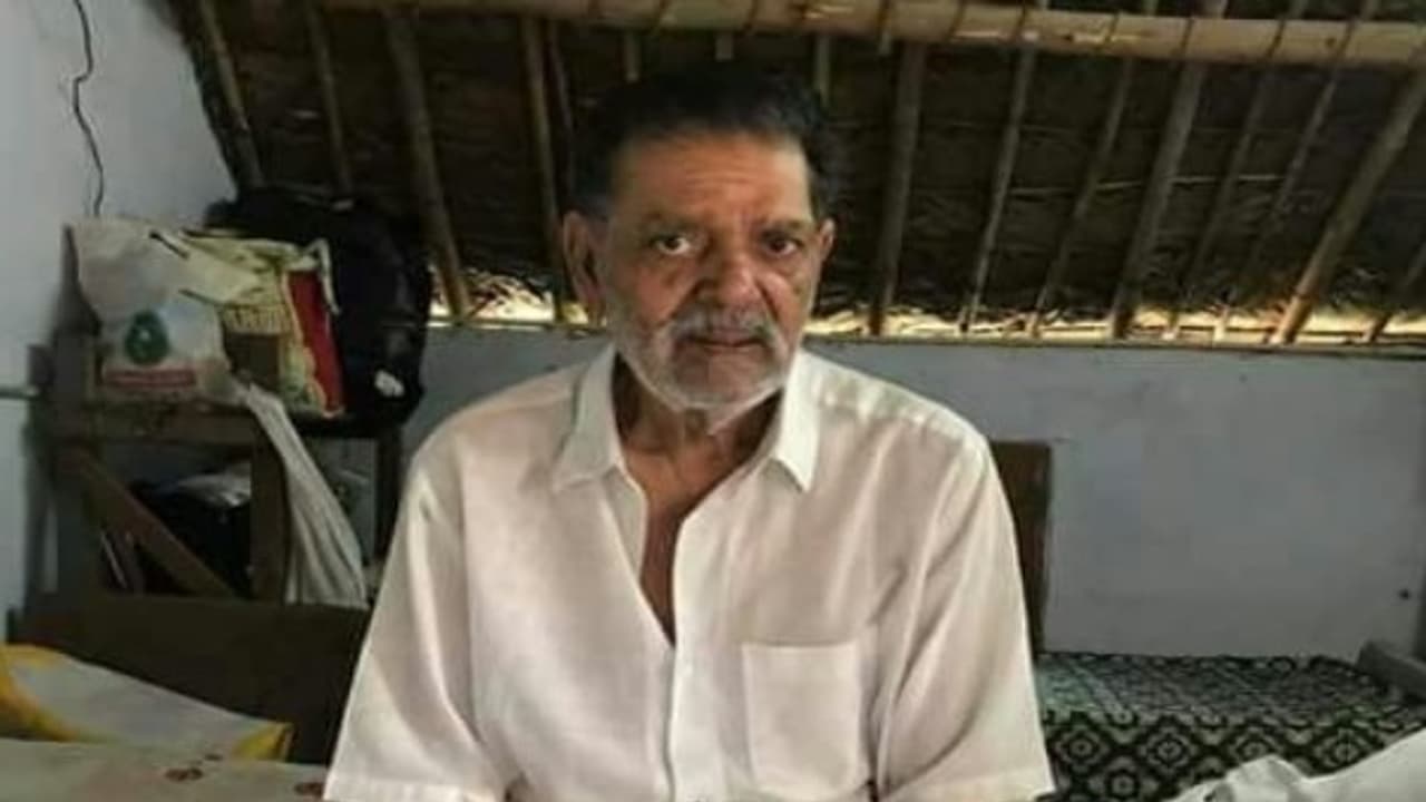 பேரறிவாளன் தந்தைக்கு உடல்நலக்குறைவு ராஜீவ்காந்தி அரசு மருத்துவமனையில் அனுமதி...! பேரறிவாளன் தந்தைக்கு உடல்நலக்குறைவு ராஜீவ்காந்தி அரசு மருத்துவமனையில் அனுமதி...!