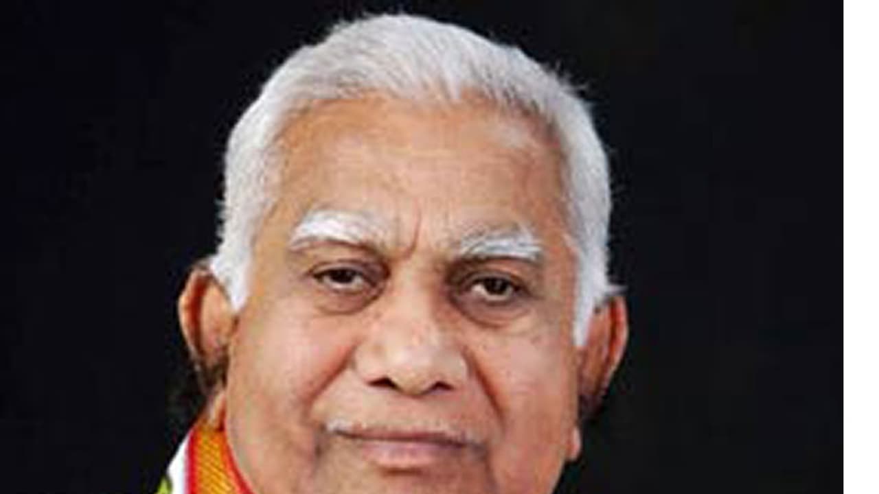 కాంగ్రెస్ ఎంపి పాల్వాయ్ కన్నుమూత కాంగ్రెస్ ఎంపి పాల్వాయ్ కన్నుమూత