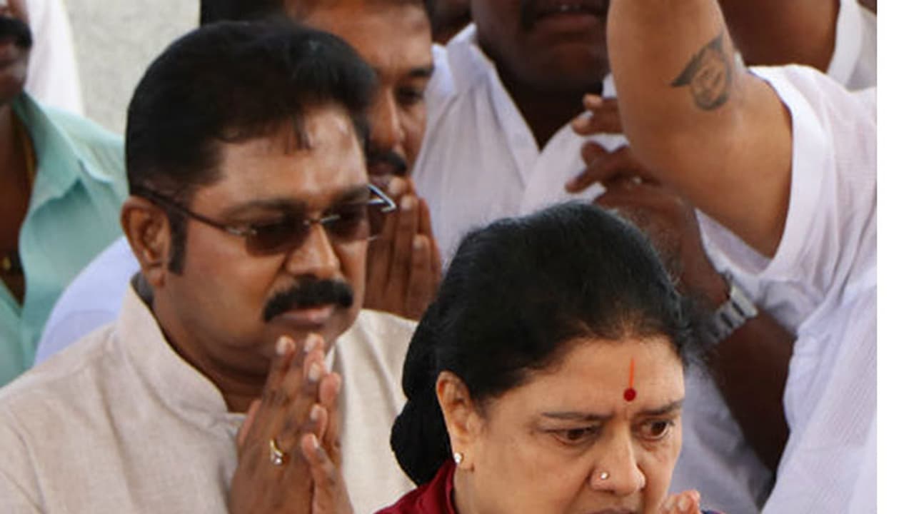 TTV Dhinakaran tries to flex his muscles, claims 122 MLAs' support TTV Dhinakaran tries to flex his muscles, claims 122 MLAs' support