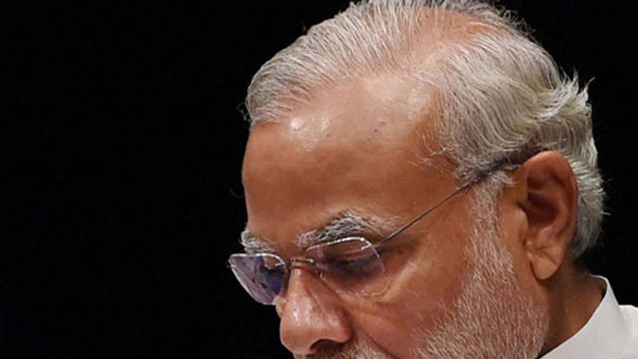 ‘ಸಂಸತ್'ನಲ್ಲಿ ಮೋದಿ ಯಾಕೆ ಮಾತನಾಡುತ್ತಿಲ್ಲ’: ಹಾಲಿ ಪ್ರಧಾನಿ ವಿರುದ್ಧ ಮಾಜಿ ಪ್ರಧಾನಿ ಗರಂ ‘ಸಂಸತ್'ನಲ್ಲಿ ಮೋದಿ ಯಾಕೆ ಮಾತನಾಡುತ್ತಿಲ್ಲ’: ಹಾಲಿ ಪ್ರಧಾನಿ ವಿರುದ್ಧ ಮಾಜಿ ಪ್ರಧಾನಿ ಗರಂ