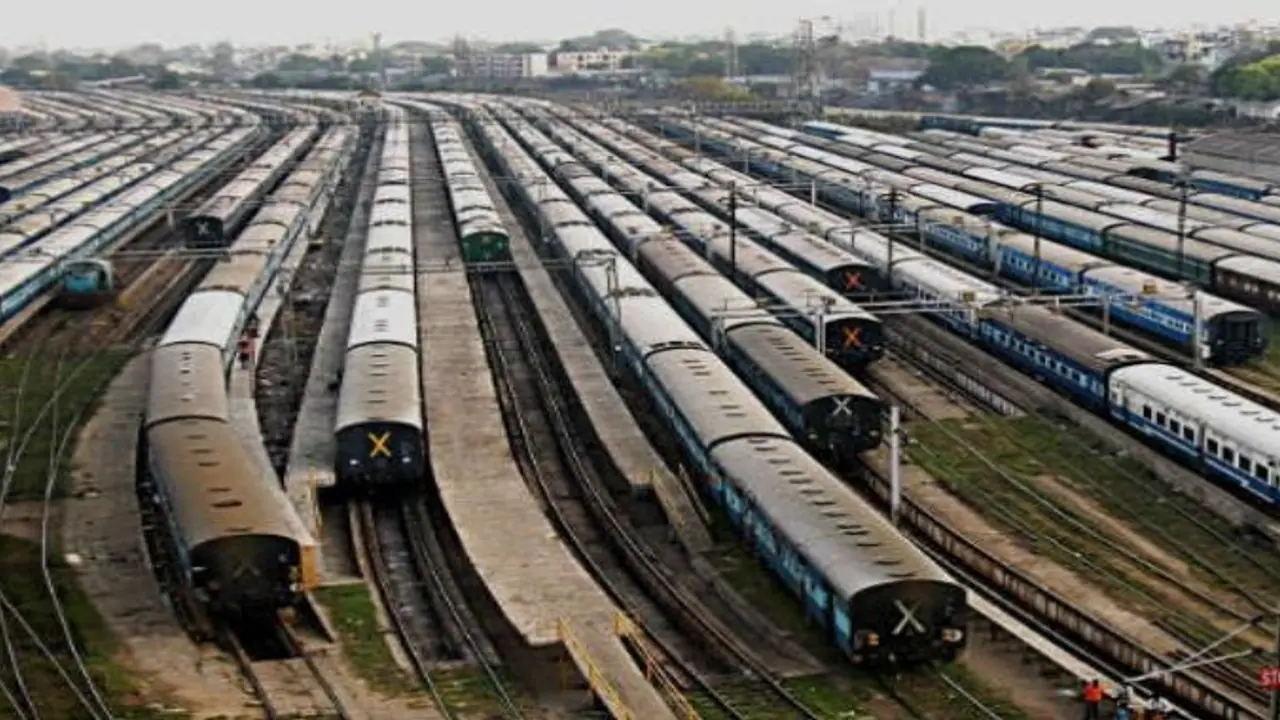 ರೈಲ್ವೆ ರಿಯಾಯಿತಿ ಪಡೆದುಕೊಳ್ಳುವವರಿಗೆ ಇದೆಲ್ಲ ಗೊತ್ತಿರಬೇಕು ರೈಲ್ವೆ ರಿಯಾಯಿತಿ ಪಡೆದುಕೊಳ್ಳುವವರಿಗೆ ಇದೆಲ್ಲ ಗೊತ್ತಿರಬೇಕು