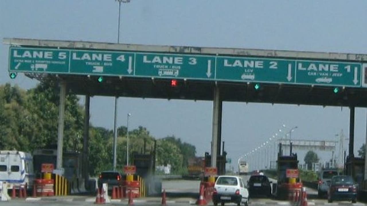 செம.. சென்னை மக்களே கவனிங்க.. விரைவில் மூடப்பட உள்ள முக்கியமான சுங்கச்சாவடி..