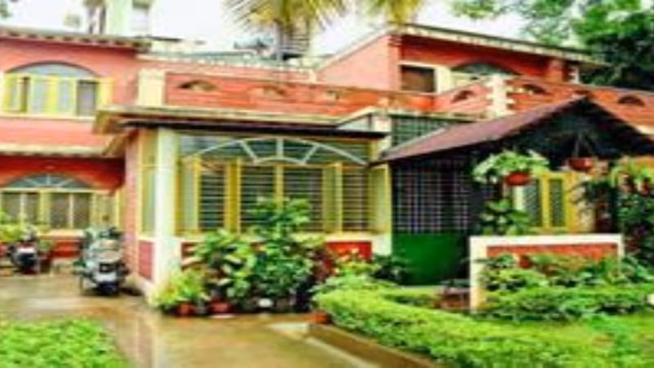 சொந்த வீடு கட்ட வேண்டும் என்று நினைப்போருக்கு சில குறிப்புக்கள் சொந்த வீடு கட்ட வேண்டும் என்று நினைப்போருக்கு சில குறிப்புக்கள்